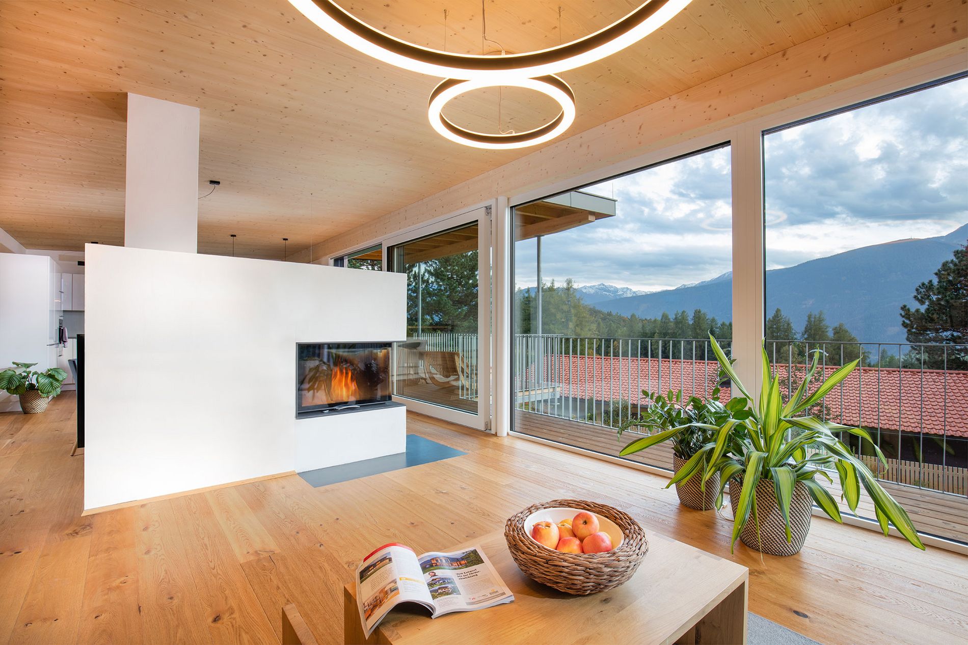 Holzbau Aktiv - Holzhaus Wutscher - Reith b. Seefeld Holzbau Aktiv - Holzhaus Wutscher - Reith b. Seefeld