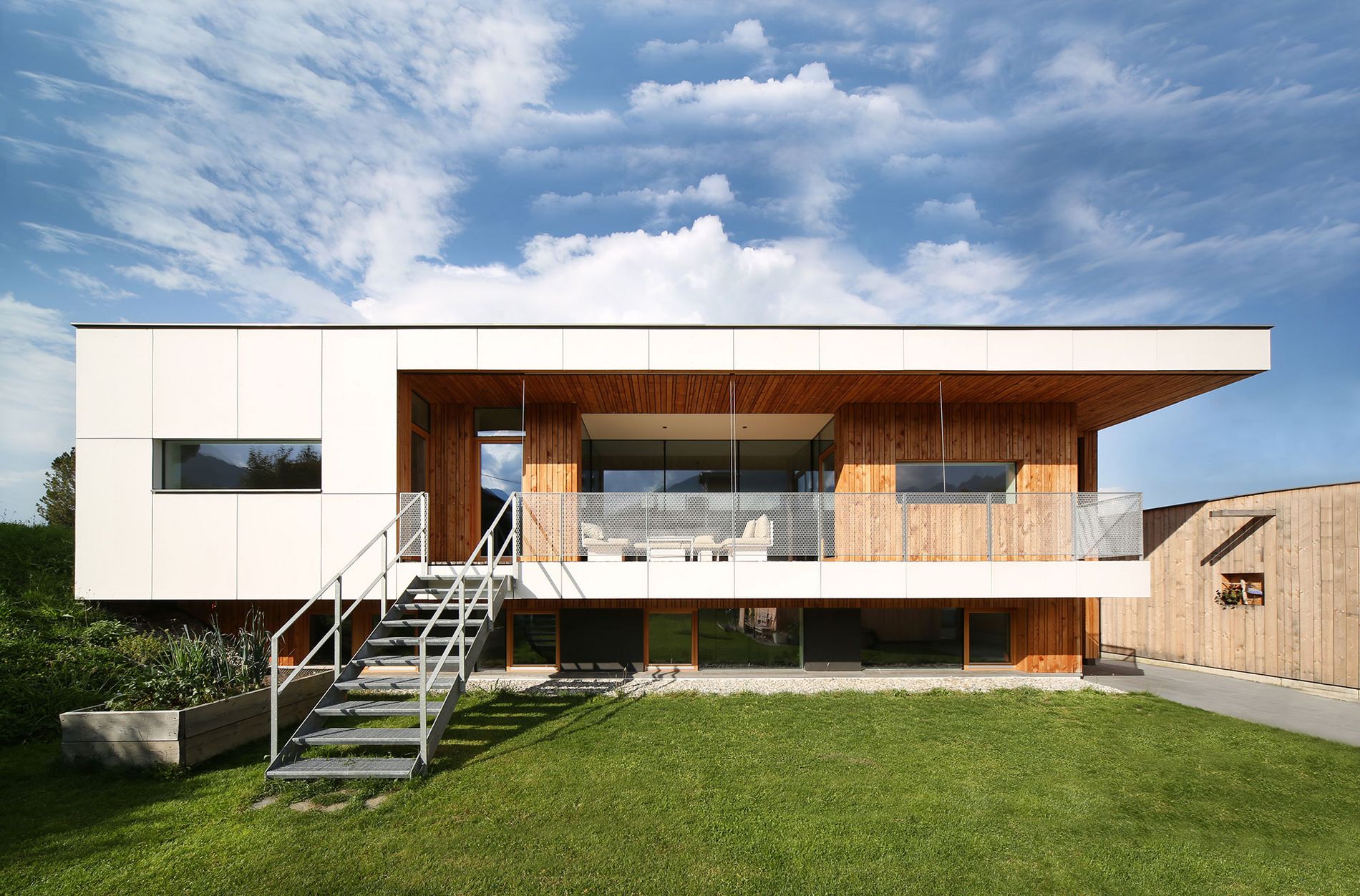 Holzbau Aktiv - Holzhaus Mair - Oberperfuss Holzbau Aktiv - Holzhaus Mair - Oberperfuss